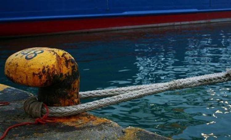 &Delta;&epsilon;&mu;έ&nu;&alpha; &tau;&alpha; &pi;&lambda;&omicron;ί&alpha; &tau;&eta;&nu; &Tau;&rho;ί&tau;&eta; 16 &Alpha;&pi;&rho;&iota;&lambda;ί&omicron;&upsilon;