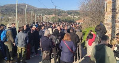 &Mu;&epsilon;&tau;&alpha;&nu;&alpha;&sigma;&tau;&epsilon;&upsilon;&tau;&iota;&kappa;ό: &Sigma;&upsilon;&nu;&epsilon;&chi;ί&zeta;&omicron;&upsilon;&nu; &tau;&iota;&sigmaf; &kappa;&iota;&nu;&eta;&tau;&omicron;&pi;&omicron;&iota;ή&sigma;&epsilon;&iota;&sigmaf; &mu;&epsilon; &mu;&pi;&lambda;ό&kappa;&alpha; &omicron;&iota; &kappa;ά&tau;&omicron;&iota;&kappa;&omicron;&iota; &tau;&eta;&sigmaf; &Chi;ί&omicron;&upsilon;