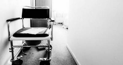 Θα της κόψουν το πόδι, στη Μυτιλήνη...