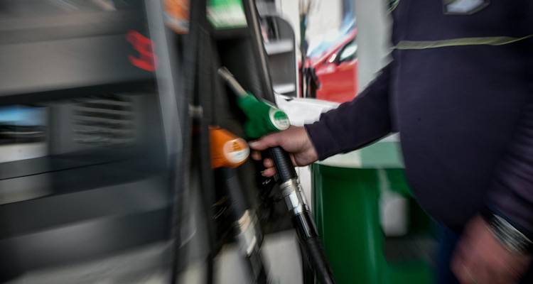 &Lambda;ή&mu;&nu;&omicron;&sigmaf;: &Pi;&rho;&omicron;&chi;&omega;&rho;&omicron;ύ&nu; &kappa;&alpha;&nu;&omicron;&nu;&iota;&kappa;ά &sigma;&epsilon; &alpha;&pi;&epsilon;&rho;&gamma;ί&alpha; &omicron;&iota; &pi;&rho;&alpha;&tau;&eta;&rho;&iota;&omicron;ύ&chi;&omicron;&iota; &tau;&omicron;&upsilon; &nu;&eta;&sigma;&iota;&omicron;ύ