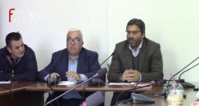 &Lambda;ή&mu;&nu;&omicron;&sigmaf;: &Alpha;&upsilon;&tau;ά &epsilon;ί&nu;&alpha;&iota; &tau;&alpha; &theta;έ&mu;&alpha;&tau;&alpha; &pi;&omicron;&upsilon; &beta;&rho;ί&sigma;&kappa;&omicron;&nu;&tau;&alpha;&iota; &sigma;&tau;&eta;&nu; &alpha;&tau;&zeta;έ&nu;&tau;&alpha; &tau;&omicron;&upsilon; &pi;&rho;ώ&tau;&omicron;&upsilon; &Delta;&eta;&mu;&omicron;&tau;&iota;&kappa;&omicron;ύ &Sigma;&upsilon;&mu;&beta;&omicron;&upsilon;&lambda;ί&omicron;&upsilon; &tau;&eta;&sigmaf; &nu;έ&alpha;&sigmaf; &chi;&rho;&omicron;&nu;&iota;ά&sigmaf;