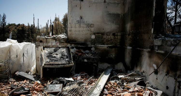 &Tau;ώ&rho;&alpha; &gamma;&iota;&alpha; &tau;&eta;&nu; &tau;&rho;&alpha;&gamma;&omega;&delta;ί&alpha; &sigma;&tau;&omicron; &Mu;ά&tau;&iota; &phi;&tau;&alpha;ί&nu;&epsilon;... &tau;&alpha; &alpha;&upsilon;&theta;&alpha;ί&rho;&epsilon;&tau;&alpha; &pi;&omicron;&upsilon; &theta;&alpha; &gamma;&kappa;&rho;&epsilon;&mu;ί&sigma;&omicron;&upsilon;&nu;