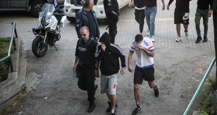 &Theta;&epsilon;&sigma;&sigma;&alpha;&lambda;&omicron;&nu;ί&kappa;&eta;: &Alpha;&pi;&omicron;&lambda;&omicron;&gamma;&omicron;ύ&nu;&tau;&alpha;&iota; ά&lambda;&lambda;&alpha; 13 &mu;έ&lambda;&eta; &tau;&eta;&sigmaf; &epsilon;&theta;&nu;&iota;&kappa;&iota;&sigma;&tau;&iota;&kappa;ή&sigmaf; &omicron;&rho;&gamma;ά&nu;&omega;&sigma;&eta;&sigmaf; | &Alpha;&nu;ά&mu;&epsilon;&sigma;ά &tau;&omicron;&upsilon;&sigmaf; &eta;&gamma;&epsilon;&tau;&iota;&kappa;ά &sigma;&tau;&epsilon;&lambda;έ&chi;&eta;