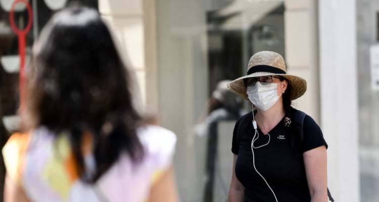 «Έκρηξη» κρουσμάτων κορωνοϊού: Ανακοινώθηκαν 203 στη χώρα | 22 νοσηλεύονται σε ΜΕΘ