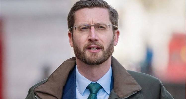 Βρετανία: Η παραίτηση του Σάιμον Κέις νέο πλήγμα για την αξιοπιστία της κυβέρνησης Τζόνσον