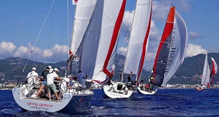 &Sigma;&tau;&iota;&sigmaf; 4 &Alpha;&upsilon;&gamma;&omicron;ύ&sigma;&tau;&omicron;&upsilon; &tau;&omicron; Aegean Yacht Rally 2015 &sigma;&tau;&eta; &Lambda;ή&mu;&nu;&omicron;