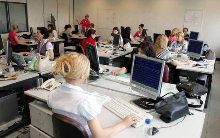 &Phi;&Pi;&Alpha; &tau;έ&lambda;&omicron;&sigmaf; &gamma;&iota;&alpha; 415.000 &mu;&iota;&kappa;&rho;&omicron;&mu;&epsilon;&sigma;&alpha;ί&omicron;&upsilon;&sigmaf;