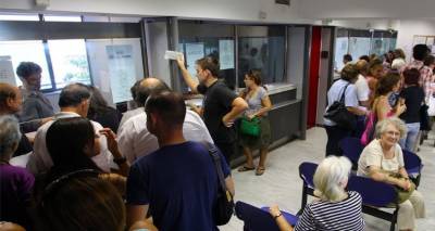 &Tau;&iota; &alpha;&lambda;&lambda;ά&zeta;&epsilon;&iota; &sigma;&tau;&eta; &phi;&omicron;&rho;&omicron;&lambda;&omicron;&gamma;ί&alpha;: &Pi;ό&sigma;&omicron; &theta;&alpha; &mu;&epsilon;&iota;&omega;&theta;&omicron;ύ&nu; &omicron;&iota; &phi;ό&rho;&omicron;&iota; &gamma;&iota;&alpha; &mu;&iota;&sigma;&theta;&omega;&tau;&omicron;ύ&sigmaf;, &sigma;&upsilon;&nu;&tau;&alpha;&xi;&iota;&omicron;ύ&chi;&omicron;&upsilon;&sigmaf; &kappa;&alpha;&iota; &mu;&iota;&kappa;&rho;&omicron;&mu;&epsilon;&sigma;&alpha;ί&omicron;&upsilon;&sigmaf;