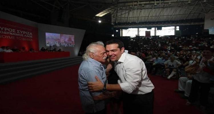 «Ένα βήμα πίσω», σοφοί γέροντες...