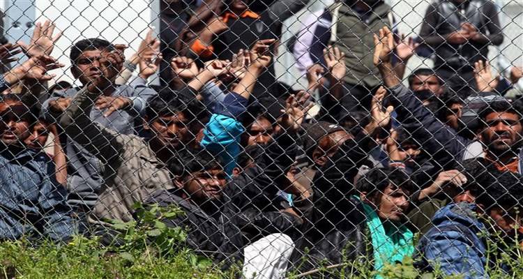 &Tau;&omicron; &alpha;&delta;&iota;&alpha;&chi;ώ&rho;&eta;&tau;&omicron; &mu;&epsilon; &tau;&omicron;&upsilon;&sigmaf; &pi;&rho;ό&sigma;&phi;&upsilon;&gamma;&epsilon;&sigmaf; &sigma;&tau;&alpha; &nu;&eta;&sigma;&iota;ά &tau;&omicron;&upsilon; &beta;&omicron;&rho;&epsilon;ί&omicron;&upsilon; &Alpha;&iota;&gamma;&alpha;ί&omicron;&upsilon;