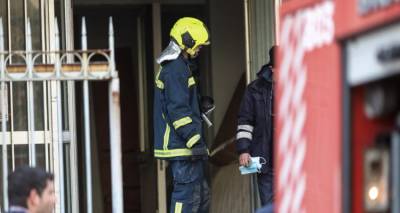 &Tau;&rho;&alpha;&gamma;&omega;&delta;ί&alpha; &sigma;&tau;&eta; &Theta;&epsilon;&sigma;&sigma;&alpha;&lambda;&omicron;&nu;ί&kappa;&eta;: &Nu;&epsilon;&kappa;&rho;ό&sigmaf; 55&chi;&rho;&omicron;&nu;&omicron;&sigmaf; &mu;&epsilon;&tau;ά &alpha;&pi;ό &phi;&omega;&tau;&iota;ά &sigma;&epsilon; &delta;&iota;&alpha;&mu;έ&rho;&iota;&sigma;&mu;&alpha; -Έ&pi;&epsilon;&sigma;&epsilon; &sigma;&tau;&omicron; &kappa;&epsilon;&nu;ό &gamma;&iota;&alpha; &nu;&alpha; &gamma;&lambda;&iota;&tau;ώ&sigma;&epsilon;&iota;