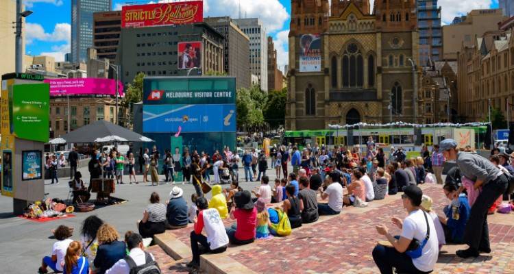 &Kappa;&omicron;&rho;&omega;&nu;&omicron;ϊό&sigmaf; -&Alpha;&upsilon;&sigma;&tau;&rho;&alpha;&lambda;ί&alpha;: &Epsilon;&xi;&alpha;&rho;&sigma;&eta; &kappa;&rho;&omicron;&upsilon;&sigma;&mu;ά&tau;&omega;&nu; &sigma;&tau;&eta;&nu; &Alpha;&delta;&epsilon;&lambda;&alpha;ΐ&delta;&alpha; | &Kappa;ό&lambda;&lambda;&eta;&sigma;&alpha;&nu; &alpha;&pi;ό &nu;&omicron;&sigma;&omicron;&kappa;&omicron;&mu;&epsilon;ί&omicron; &kappa;&alpha;&rho;&alpha;&nu;&tau;ί&nu;&alpha;&sigmaf;