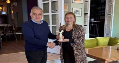 &Sigma;&alpha;&mu;&omicron;&theta;&rho;ά&kappa;&eta; &kappa;&alpha;&iota; &Lambda;ή&mu;&nu;&omicron;&sigmaf; &epsilon;&nu;ώ&nu;&omicron;&upsilon;&nu; &delta;&upsilon;&nu;ά&mu;&epsilon;&iota;&sigmaf; &gamma;&iota;&alpha; &kappa;&omicron;&iota;&nu;ή &tau;&omicron;&upsilon;&rho;&iota;&sigma;&tau;&iota;&kappa;ή &kappa;&alpha;&iota; &alpha;&nu;&alpha;&pi;&tau;&upsilon;&xi;&iota;&alpha;&kappa;ή &sigma;&tau;&rho;&alpha;&tau;&eta;&gamma;&iota;&kappa;ή