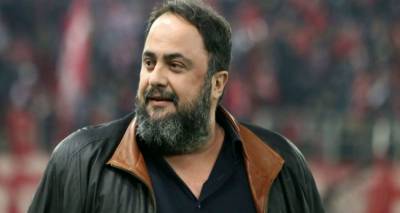 &Mu;&alpha;&xi;ί&mu;&omicron;&upsilon; &gamma;&iota;&alpha; &Mu;&alpha;&rho;&iota;&nu;ά&kappa;&eta;: &laquo;&Eta; &epsilon;&pi;&omicron;&chi;ή &pi;&omicron;&upsilon; &kappa;&upsilon;&beta;&epsilon;&rho;&nu;&omicron;ύ&sigma;&alpha;&nu; &tau;&omicron;&nu; &tau;ό&pi;&omicron; &omicron;&iota; &nu;&tau;&alpha;&beta;&alpha;&tau;&zeta;ή&delta;&epsilon;&sigmaf; έ&chi;&epsilon;&iota; &pi;&epsilon;&rho;ά&sigma;&epsilon;&iota; &alpha;&nu;&epsilon;&pi;&iota;&sigma;&tau;&rho;&epsilon;&pi;&tau;ί&raquo;