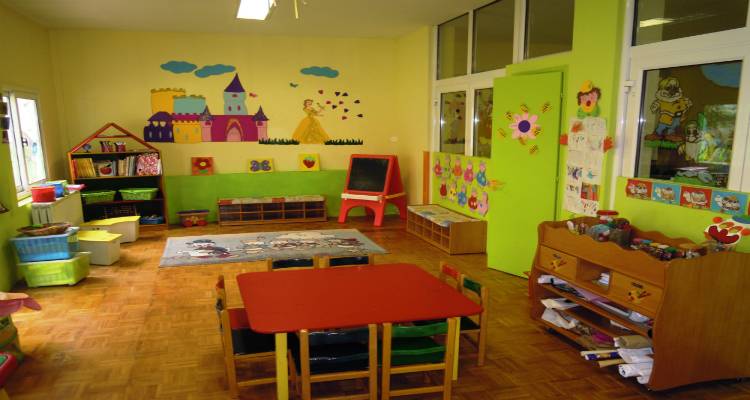 &Sigma;ύ&lambda;&lambda;&omicron;&gamma;&omicron;&sigmaf; &Epsilon;&kappa;&pi;&alpha;&iota;&delta;&epsilon;&upsilon;&tau;&iota;&kappa;ώ&nu; &Pi;&Epsilon; &Lambda;ή&mu;&nu;&omicron;&upsilon;: &Kappa;&alpha;&mu;&iota;ά &sigma;&kappa;έ&psi;&eta; &gamma;&iota;&alpha; &mu;&epsilon;&tau;&alpha;&phi;&omicron;&rho;ά &tau;&omega;&nu; &Nu;&eta;&pi;&iota;&alpha;&gamma;&omega;&gamma;&epsilon;ί&omega;&nu; &sigma;&tau;&eta;&nu; &tau;&omicron;&pi;&iota;&kappa;ή &alpha;&upsilon;&tau;&omicron;&delta;&iota;&omicron;ί&kappa;&eta;&sigma;&eta;