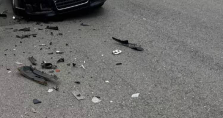 &Mu;ύ&rho;&iota;&nu;&alpha;: &Tau;&rho;&omicron;&chi;&alpha;ί&omicron; &alpha;&tau;ύ&chi;&eta;&mu;&alpha; &sigma;&tau;&eta;&nu; &epsilon;ί&sigma;&omicron;&delta;&omicron; &tau;&eta;&sigmaf; &pi;ό&lambda;&eta;&sigmaf;