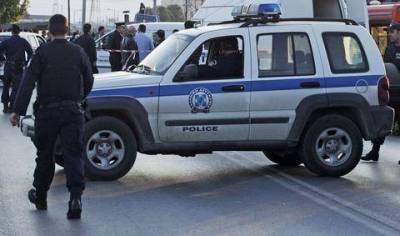 &Phi;&alpha;&rho;&mu;&alpha;&kappa;&omicron;&pi;&omicron;&iota;ό&sigmaf; &sigma;&kappa;ό&tau;&omega;&sigma;&epsilon; &pi;&alpha;&tau;έ&rho;&alpha; &kappa;&alpha;&iota; &alpha;&delta;&epsilon;&lambda;&phi;ή &kappa;&alpha;&iota; &alpha;&upsilon;&tau;&omicron;&kappa;&tau;ό&nu;&eta;&sigma;&epsilon;
