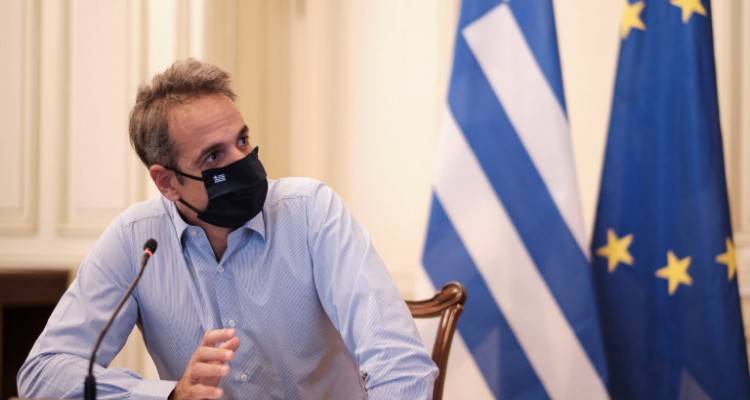 Μητσοτάκης-κορωνοϊός: Δωρεάν το εμβόλιο για όλους | Δωρεάν μάσκες για μαθητές και εκπαιδευτικούς