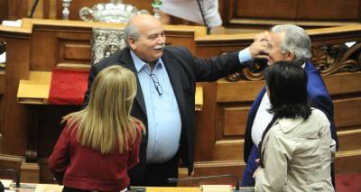 &Nu;έ&omicron;&sigmaf; &Pi;&rho;ό&epsilon;&delta;&rho;&omicron;&sigmaf; &tau;&eta;&sigmaf; &Beta;&omicron;&upsilon;&lambda;ή&sigmaf; &omicron; &Nu;ί&kappa;&omicron;&sigmaf; &Beta;&omicron;ύ&tau;&sigma;&eta;&sigmaf;