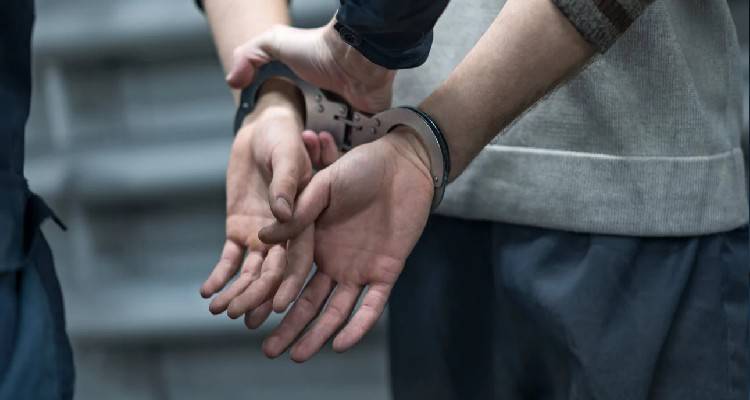 &Pi;&rho;&omicron;&phi;&upsilon;&lambda;&alpha;&kappa;&iota;&sigma;&tau;έ&omicron;&iota; &omicron;&iota; 3 &alpha;&pi;ό &tau;&omicron;&upsilon;&sigmaf; 6 &sigma;&upsilon;&lambda;&lambda;&eta;&phi;&theta;έ&nu;&tau;&epsilon;&sigmaf; &gamma;&iota;&alpha; &tau;&omicron;&nu; &beta;&iota;&alpha;&sigma;&mu;ό 15&chi;&rho;&omicron;&nu;&omicron;&upsilon; &sigma;&upsilon;&mu;&mu;&alpha;&theta;&eta;&tau;ή &tau;&omicron;&upsilon;&sigmaf;