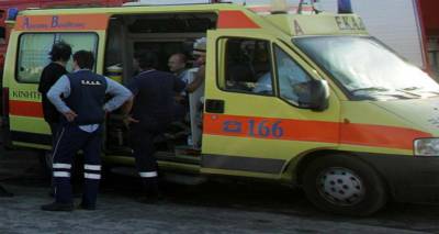 &Alpha;&iota;&phi;&nu;ί&delta;&iota;&omicron;&sigmaf; &theta;ά&nu;&alpha;&tau;&omicron;&sigmaf; ά&nu;&tau;&rho;&alpha; &sigma;&tau;&eta; &Mu;ύ&rho;&iota;&nu;&alpha;