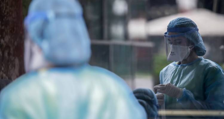 &Kappa;&omicron;&rho;&omega;&nu;&omicron;ϊό&sigmaf;: 2 &nu;έ&alpha; &kappa;&rho;&omicron;ύ&sigma;&mu;&alpha;&tau;&alpha; &sigma;&tau;&eta; &Lambda;ή&mu;&nu;&omicron; | &Sigma;&tau;&eta; &chi;ώ&rho;&alpha; &nu;έ&alpha; &alpha;&rho;&nu;&eta;&tau;&iota;&kappa;ά &rho;&epsilon;&kappa;ό&rho; &mu;&epsilon; 519 &delta;&iota;&alpha;&sigma;&omega;&lambda;&eta;&nu;&omega;&mu;έ&nu;&omicron;&upsilon;&sigmaf; &kappa;&alpha;&iota; 72 &theta;&alpha;&nu;ά&tau;&omicron;&upsilon;&sigmaf; - 2581 &tau;&alpha; &kappa;&rho;&omicron;ύ&sigma;&mu;&alpha;&tau;&alpha;