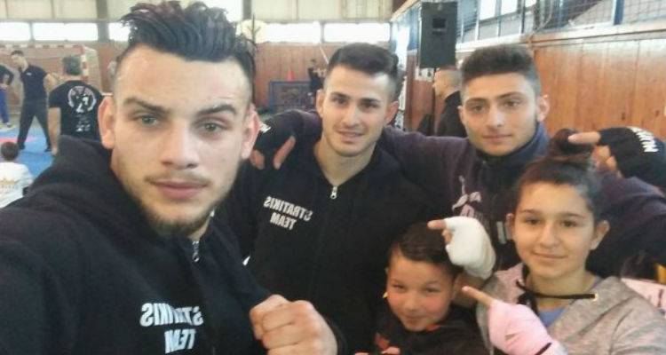 &Alpha;&theta;&lambda;&eta;&tau;έ&sigmaf; kick boxing &alpha;&pi;ό &tau;&eta; &Lambda;ή&mu;&nu;&omicron; &sigma;&tau;&omicron; Combactive Experience (video)