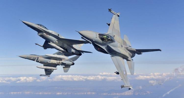 &Tau;&omicron;&upsilon;&rho;&kappa;&iota;&kappa;ά &mu;&alpha;&chi;&eta;&tau;&iota;&kappa;ά &alpha;&epsilon;&rho;&omicron;&sigma;&kappa;ά&phi;&eta; &pi;ά&nu;&omega; &alpha;&pi;ό &tau;&alpha; Ί&mu;&iota;&alpha;