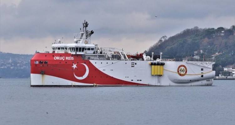 Τουρκικό ερευνητικό εντός της ελληνικής υφαλοκρηπίδας | Το παρακολουθεί ελληνική φρεγάτα