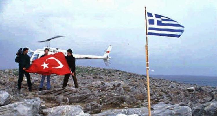 &Eta; &nu;ύ&chi;&tau;&alpha; &tau;&omega;&nu; &Iota;&mu;ί&omega;&nu; &ndash; &Pi;ώ&sigmaf; &phi;&tau;ά&sigma;&alpha;&mu;&epsilon; &sigma;&tau;&omicron; &kappa;&alpha;&tau;ώ&phi;&lambda;&iota; &tau;&omicron;&upsilon; &pi;&omicron;&lambda;έ&mu;&omicron;&upsilon;