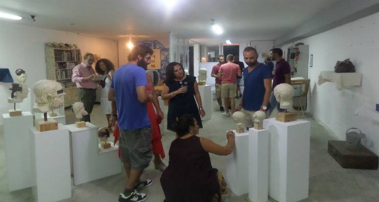 Ά&nu;&omicron;&iota;&xi;&epsilon; &tau;&iota;&sigmaf; &pi;ύ&lambda;&epsilon;&sigmaf; &tau;&eta;&sigmaf; &sigma;&tau;&eta; &Lambda;ή&mu;&nu;&omicron; &eta; έ&kappa;&theta;&epsilon;&sigma;&eta; &gamma;&lambda;&upsilon;&pi;&tau;&iota;&kappa;ή&sigmaf; &tau;&omicron;&upsilon; Paolo Incarnato (photos)