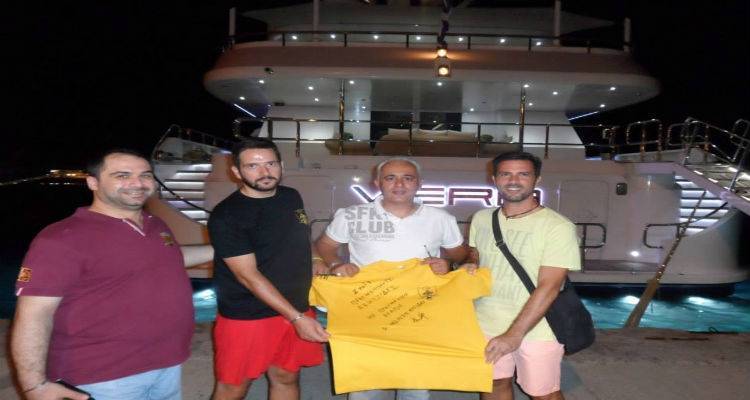 &Epsilon;&pi;ί&sigma;&kappa;&epsilon;&psi;&eta; &tau;&eta;&sigmaf; "Έ&nu;&omega;&sigma;&eta;&sigmaf; &phi;ί&lambda;&omega;&nu; &Alpha;&Epsilon;&Kappa; &Lambda;ή&mu;&nu;&omicron;&upsilon;" &sigma;&tau;&omicron;&nu; &pi;&rho;ό&epsilon;&delta;&rho;&omicron; &tau;&eta;&sigmaf; &omicron;&mu;ά&delta;&alpha;&sigmaf; &pi;&omicron;&upsilon; &kappa;ά&nu;&epsilon;&iota; &delta;&iota;&alpha;&kappa;&omicron;&pi;έ&sigmaf; &sigma;&tau;&omicron; &nu;&eta;&sigma;ί (photos)