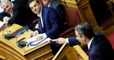&Kappa;ό&nu;&tau;&rho;&alpha; &epsilon;&kappa;&tau;ό&sigmaf; &omicron;&rho;ί&omega;&nu; &Tau;&sigma;ί&pi;&rho;&alpha;-&Mu;&eta;&tau;&sigma;&omicron;&tau;ά&kappa;&eta; &sigma;&tau;&eta; &Beta;&omicron;&upsilon;&lambda;ή, &mu;&epsilon; &beta;&alpha;&rho;&iota;έ&sigmaf; &kappa;&omicron;&upsilon;&beta;έ&nu;&tau;&epsilon;&sigmaf;