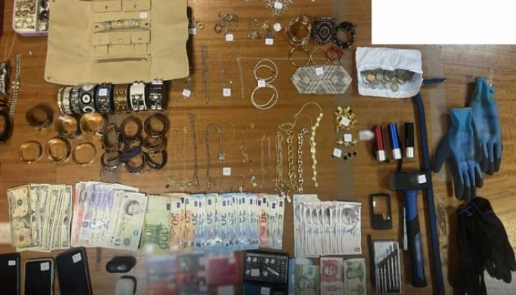 Εξαρθρώθηκε εγκληματική οργάνωση που ρήμαζε πολυτελείς κατοικίες στα νότια προάστια | Πάνω από 400.000€ η λεία τους