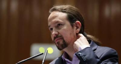 &Phi;&omega;&tau;&omicron;&gamma;&rho;&alpha;&phi;ί&alpha;: AP