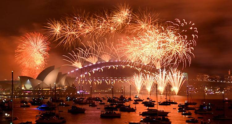 2023: Ο πλανήτης υποδέχτηκε το νέο έτος