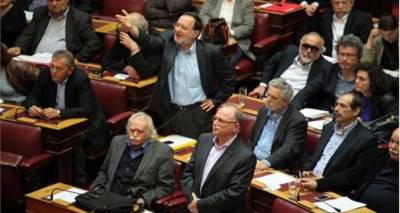 &Epsilon;&sigma;&omega;&tau;&epsilon;&rho;&iota;&kappa;ό&sigmaf; &laquo;&epsilon;&mu;&phi;ύ&lambda;&iota;&omicron;&sigmaf;&raquo; &sigma;&epsilon; &kappa;&upsilon;&beta;έ&rho;&nu;&eta;&sigma;&eta; &kappa;&alpha;&iota; &Sigma;&Upsilon;&Rho;&Iota;&Zeta;&Alpha; &gamma;&iota;&alpha; &tau;&omicron; &delta;&eta;&mu;&omicron;&psi;ή&phi;&iota;&sigma;&mu;&alpha;