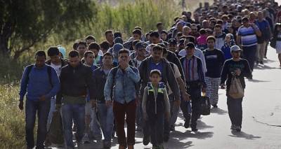 &laquo;Ύ&mu;&nu;&omicron;&iota;&raquo; &tau;&omega;&nu; New York Times &sigma;&tau;&eta;&nu; &alpha;&nu;&theta;&rho;&omega;&pi;&iota;ά &tau;&omega;&nu; &Epsilon;&lambda;&lambda;ή&nu;&omega;&nu; &pi;&rho;&omicron;&sigmaf; &tau;&omicron;&upsilon;&sigmaf; &pi;&rho;ό&sigma;&phi;&upsilon;&gamma;&epsilon;&sigmaf;