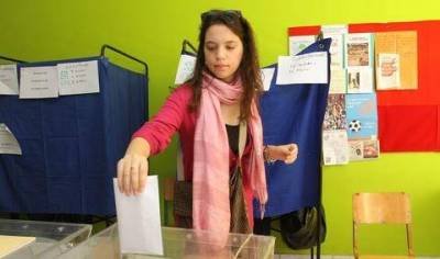 &Mu;&iota;&chi;&epsilon;&lambda;ά&kappa;&eta;&sigmaf;: &Sigma;&tau;&iota;&sigmaf; 18 &kappa;&alpha;&iota; 25 &Mu;&alpha;ϊ&omicron;&upsilon; &omicron;&iota; &alpha;&upsilon;&tau;&omicron;&delta;&iota;&omicron;&iota;&kappa;&eta;&tau;&iota;&kappa;έ&sigmaf; &epsilon;&kappa;&lambda;&omicron;&gamma;έ&sigmaf;