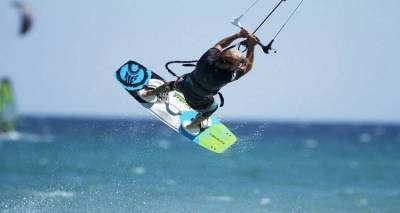 Στα ύψη η ζήτηση για διακοπές με «περιπέτεια» | Προορισμός για kitesurfing-windsurfing η Λήμνος