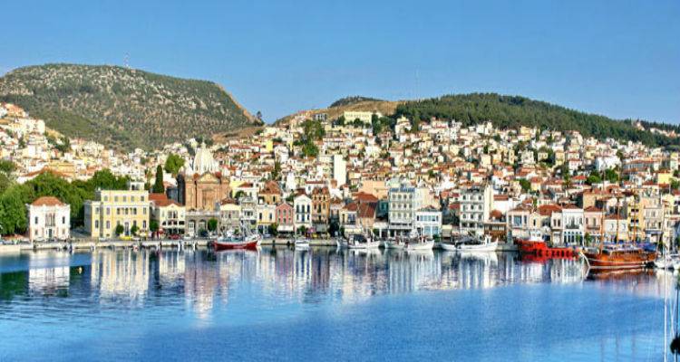 &Sigma;&tau;&eta;&nu; "&kappa;&alpha;&rho;&delta;&iota;ά" &tau;&omega;&nu; &gamma;&epsilon;&gamma;&omicron;&nu;ό&tau;&omega;&nu; &tau;&omicron; 10&omicron; &Pi;&omicron;&lambda;&upsilon;&sigma;&upsilon;&nu;έ&delta;&rho;&iota;&omicron; &Kappa;&alpha;&iota;&nu;&omicron;&tau;&omicron;&mu;ί&alpha;&sigmaf; &kappa;&alpha;&iota; &Alpha;&nu;ά&pi;&tau;&upsilon;&xi;&eta;&sigmaf;