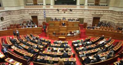 &Sigma;&upsilon;&nu;&tau;&alpha;&gamma;&mu;&alpha;&tau;&iota;&kappa;ή &Alpha;&nu;&alpha;&theta;&epsilon;ώ&rho;&eta;&sigma;&eta;: &Sigma;&tau;&eta; &Beta;&omicron;&upsilon;&lambda;ή &omicron;&iota; 149 &pi;&rho;&omicron;&tau;&epsilon;&iota;&nu;ό&mu;&epsilon;&nu;&epsilon;&sigmaf; &tau;&rho;&omicron;&pi;&omicron;&pi;&omicron;&iota;ή&sigma;&epsilon;&iota;&sigmaf; - &Tau;&iota; &pi;&rho;&omicron;&beta;&lambda;&eta;&mu;&alpha;&tau;ί&zeta;&epsilon;&iota; &tau;&eta;&nu; &kappa;&upsilon;&beta;έ&rho;&nu;&eta;&sigma;&eta;