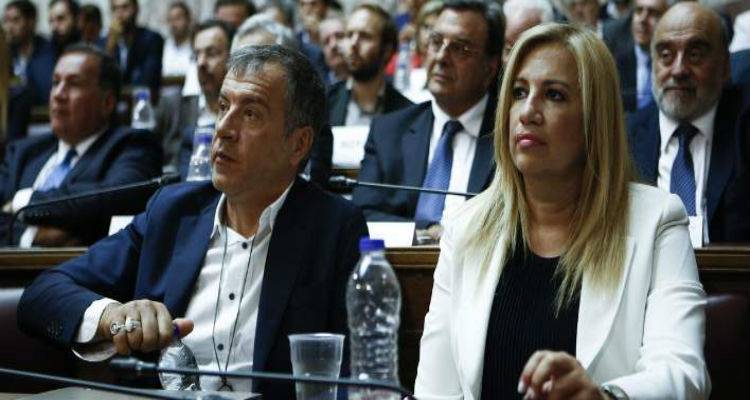 &Mu;&alpha;&lambda;&lambda;&iota;ά &kappa;&omicron;&upsilon;&beta;ά&rho;&iota;&alpha; &Gamma;&epsilon;&nu;&nu;&eta;&mu;&alpha;&tau;ά &kappa;&alpha;&iota; &Theta;&epsilon;&omicron;&delta;&omega;&rho;ά&kappa;&eta;&sigmaf; | &Sigma;&tau;&omicron;&nu; &alpha;έ&rho;&alpha; &eta; &sigma;&upsilon;&mu;&pi;ό&rho;&epsilon;&upsilon;&sigma;&eta;