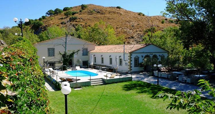 “Πίσω παπά τα στέφανα” για τις ιαματικές πηγές