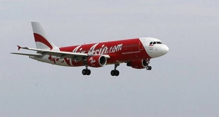 &Theta;&rho;ί&lambda;&epsilon;&rho; &mu;&epsilon; &alpha;&epsilon;&rho;&omicron;&pi;&lambda;ά&nu;&omicron; &tau;&eta;&sigmaf; Air Asia - &Epsilon;&xi;&alpha;&phi;&alpha;&nu;ί&sigma;&tau;&eta;&kappa;&epsilon; &alpha;&pi;ό &tau;&alpha; &rho;&alpha;&nu;&tau;ά&rho;