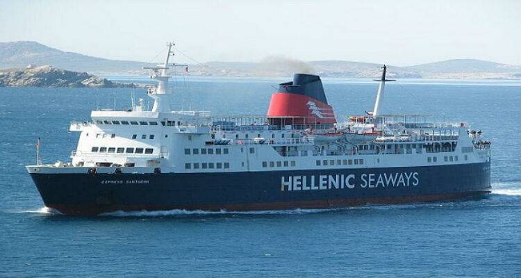 Με 4 ώρες καθυστέρηση φτάνει στη Λήμνο το Εξπρές Σαντορίνη