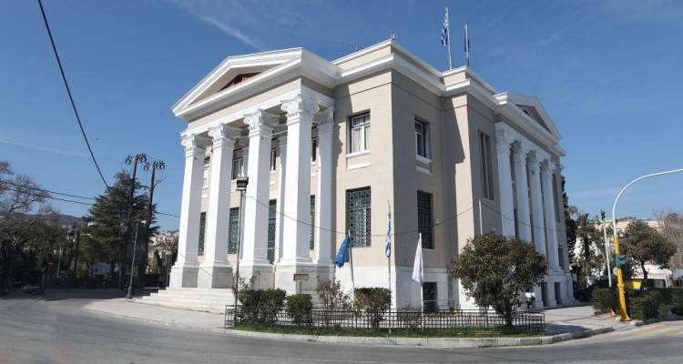 &Pi;&epsilon;&rho;&iota;&phi;έ&rho;&epsilon;&iota;&alpha;: &Omicron;&iota; &nu;έ&omicron;&iota; &Alpha;&nu;&tau;&iota;&pi;&epsilon;&rho;&iota;&phi;&epsilon;&rho;&epsilon;&iota;ά&rho;&chi;&epsilon;&sigmaf; &kappa;&alpha;&iota; &omicron;&iota; &alpha;&rho;&mu;&omicron;&delta;&iota;ό&tau;&eta;&tau;&epsilon;&sigmaf; | &Epsilon;&kappa;&tau;ό&sigmaf; &omicron; &Kappa;&omicron;&upsilon;&rho;&sigma;&omicron;&upsilon;&mu;&pi;ά&sigmaf;, &pi;&omicron;&upsilon; &epsilon;ί&chi;&epsilon; &alpha;&rho;&chi;&iota;&kappa;ά &alpha;&nu;&alpha;&kappa;&omicron;&iota;&nu;&omega;&theta;&epsilon;ί