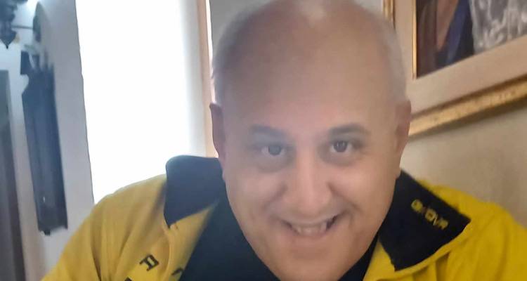 Ερρίκος Μπακίτας: Η αγαπημένη του ομάδα τον αποχαιρετά με μια γιορτή για κεινον…