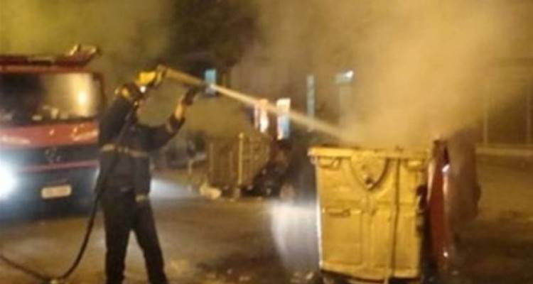 Μύρινα: Ξεκίνησαν οι φωτιές σε κάδους σκουπιδιών