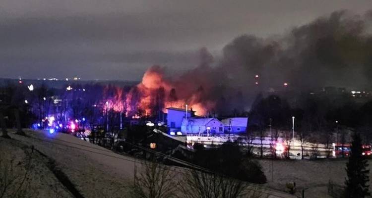 Σοκ στη Λιθουανία: Συνετρίβη αεροσκάφος της DHL κοντά στο αεροδρόμιο του Βίλνιους -Ενας νεκρός [βίντεο]